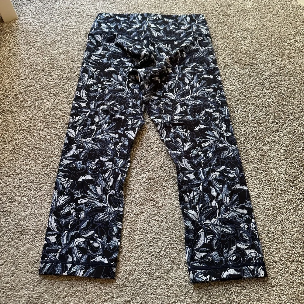 Lululemon Wunder Under Crop High-Rise